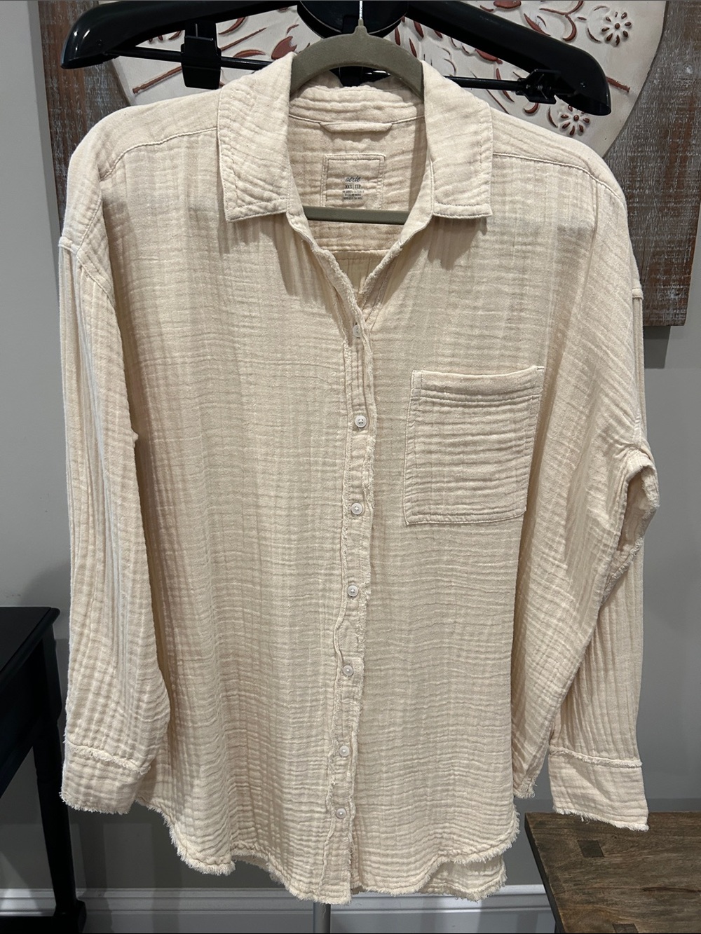aerie Women’s Cream Button-Down Gauze Shirt Oversized XXS